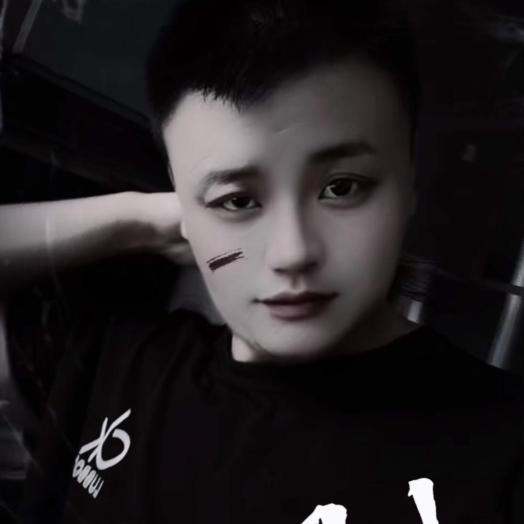 小春哥