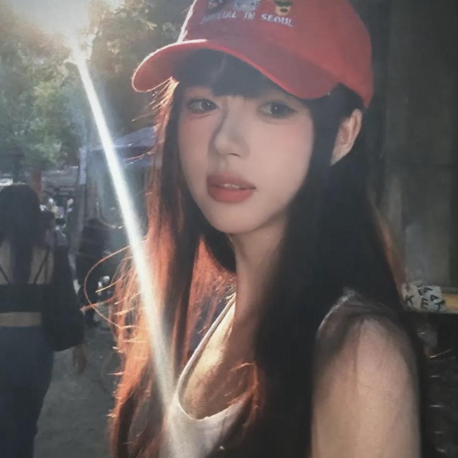 蜡笔小欣 （见过张Lay哥）