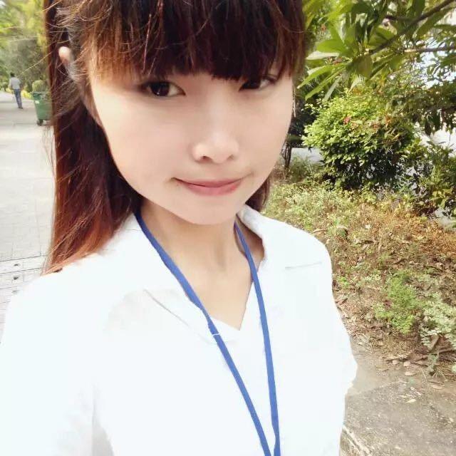艾 馨