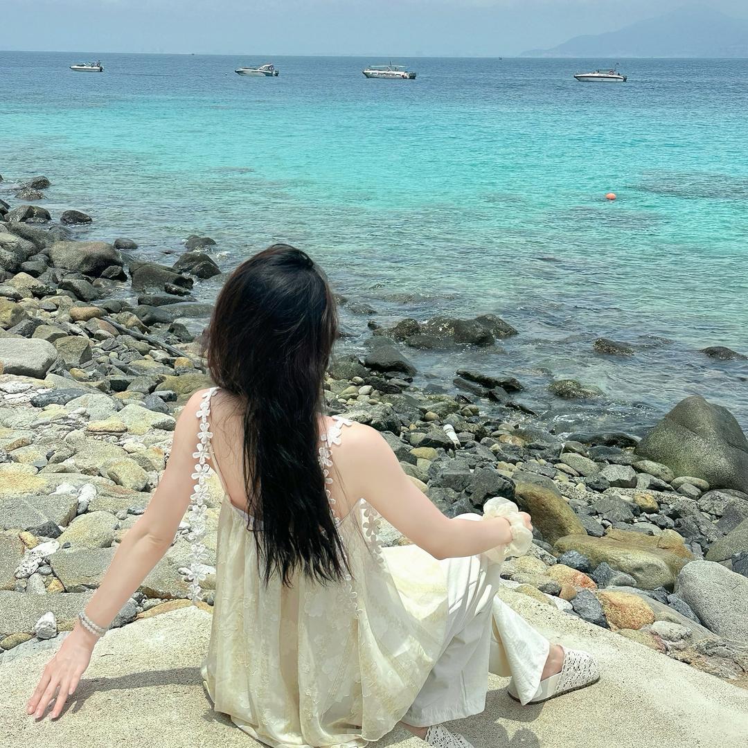 不眠小晚.