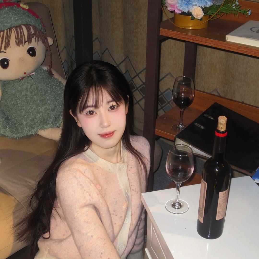 草莓田田圈🍓