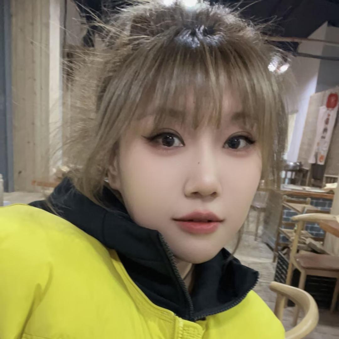 青青爱溜达