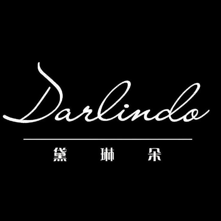 黛琳朵轻奢羽绒服