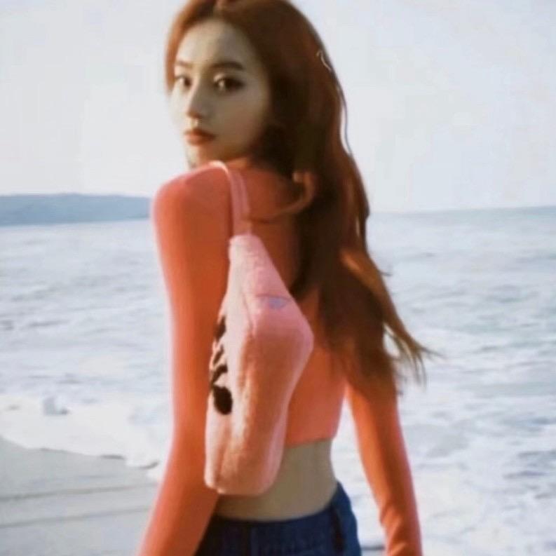 老公站街我数钱