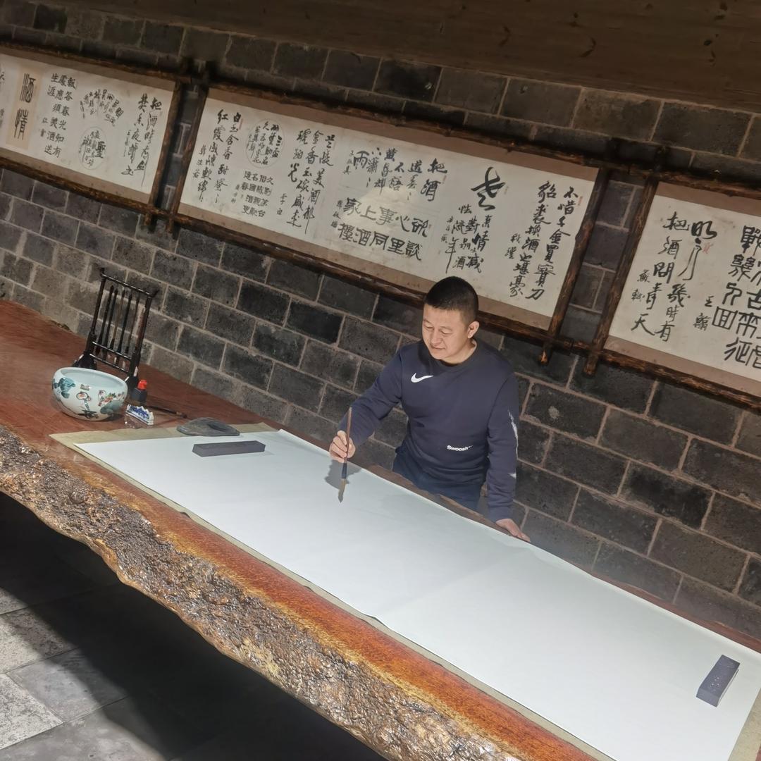李俊达嘉乐比三文鱼