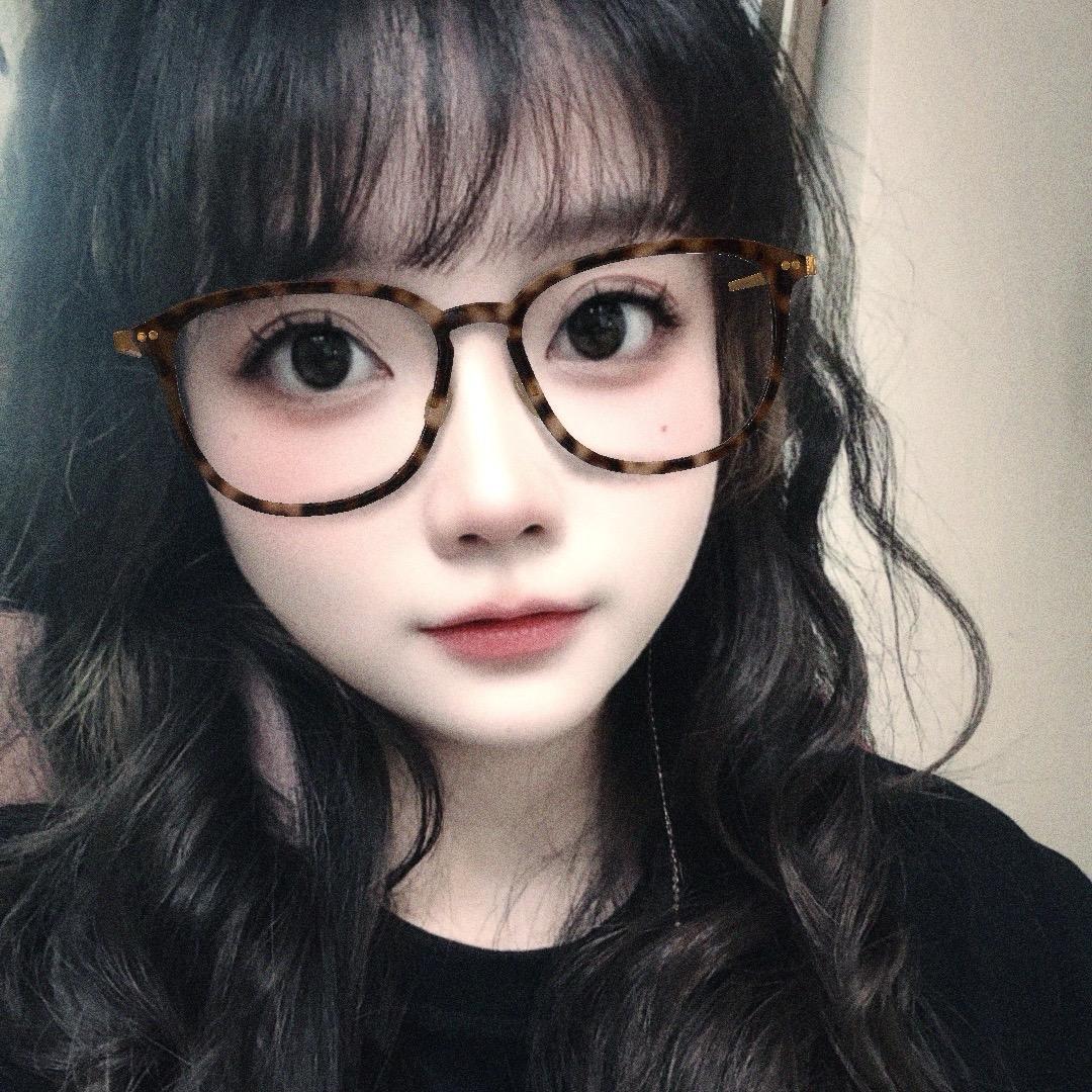 学美甲的小白