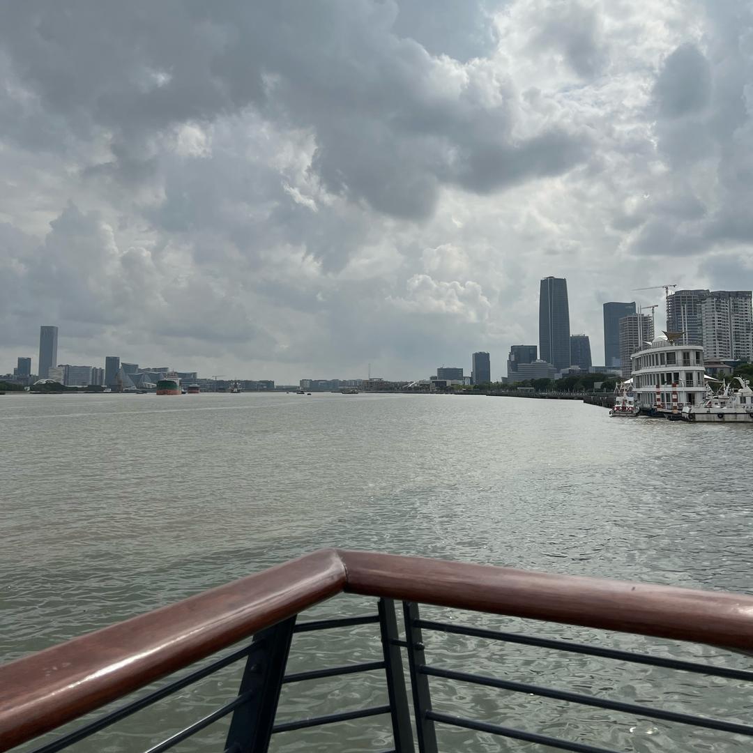 安静的没那么快