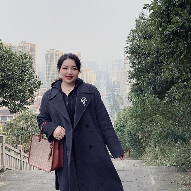 老牛吃嫩菜（小桂）