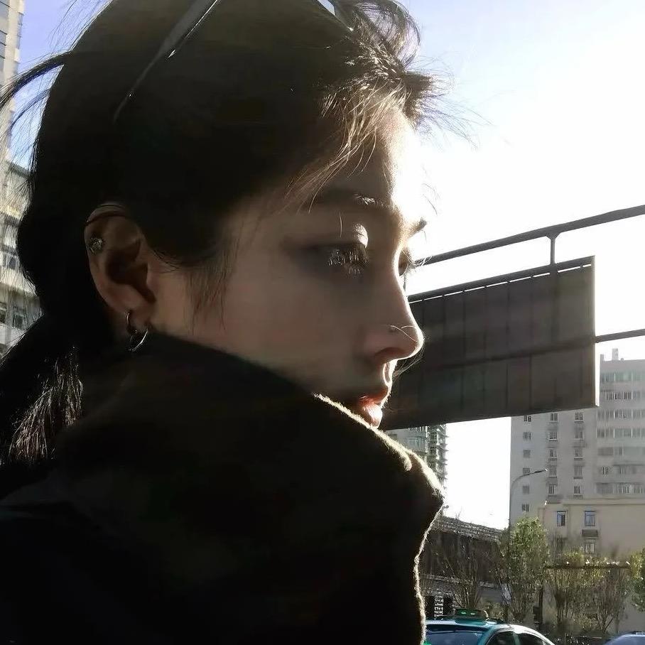 夹芯时尚精选室