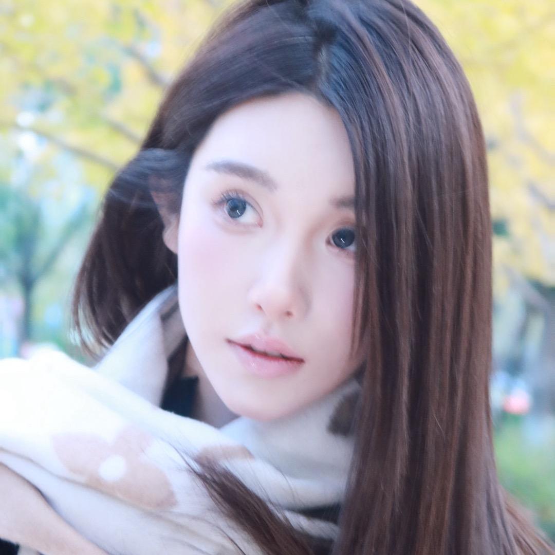 魏奕白Vera