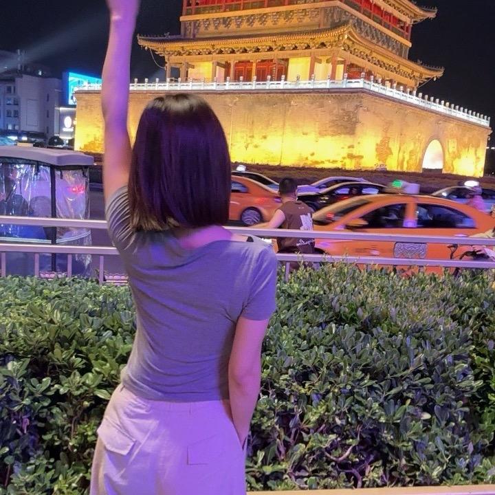 鹿鹿 🦒