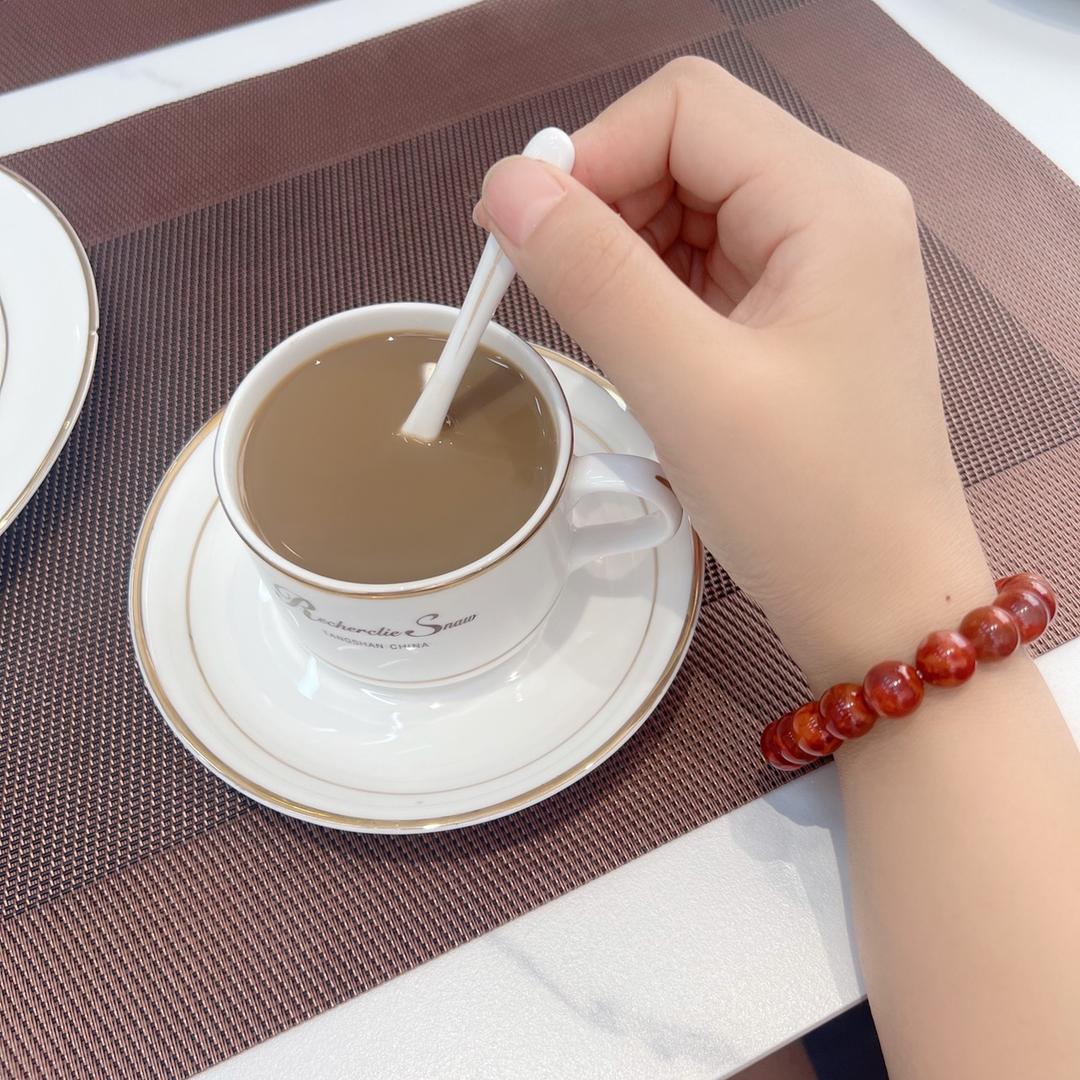 ღ᭄ꫛ  𠓗 🐰ྀི*＊