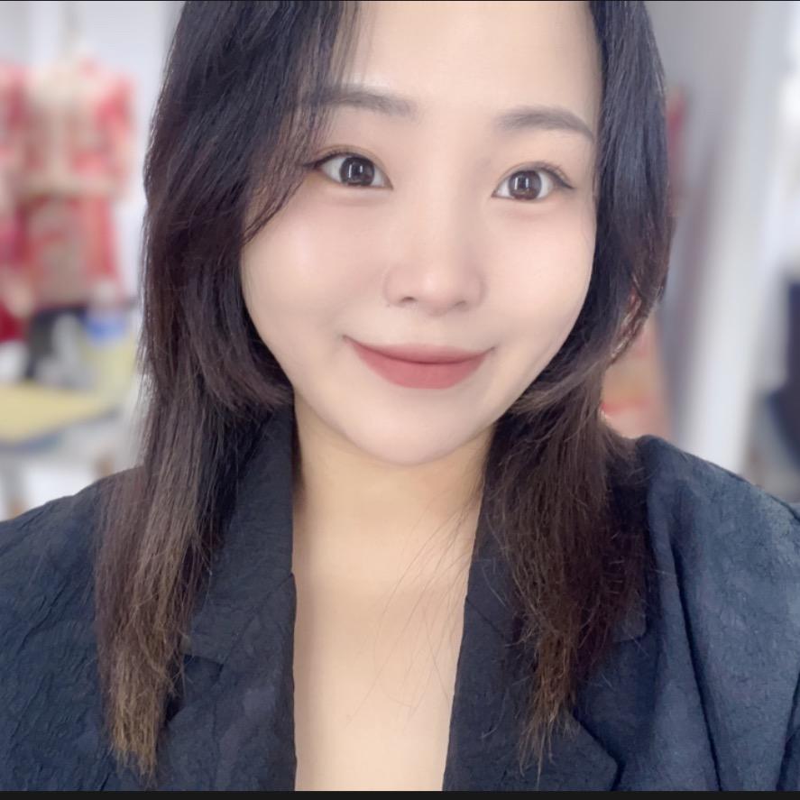 威县艾慕化妆～大琪琪