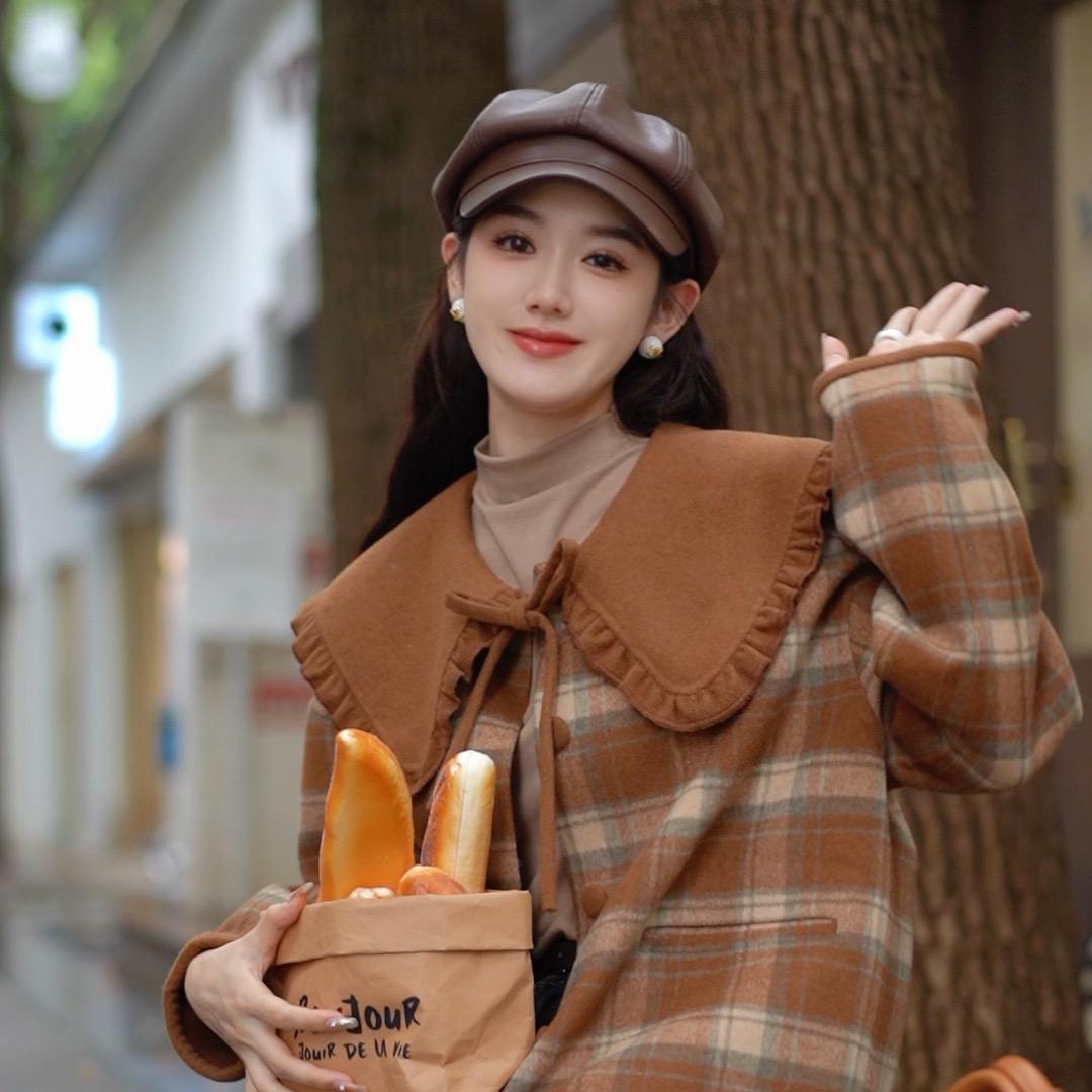 珍妮穿搭