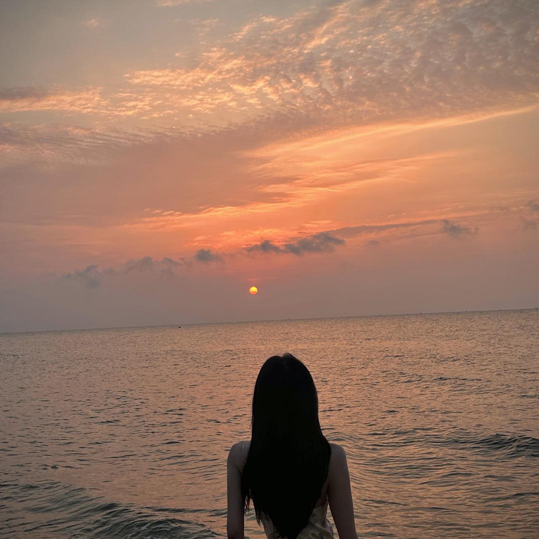 泡芙姐姐.