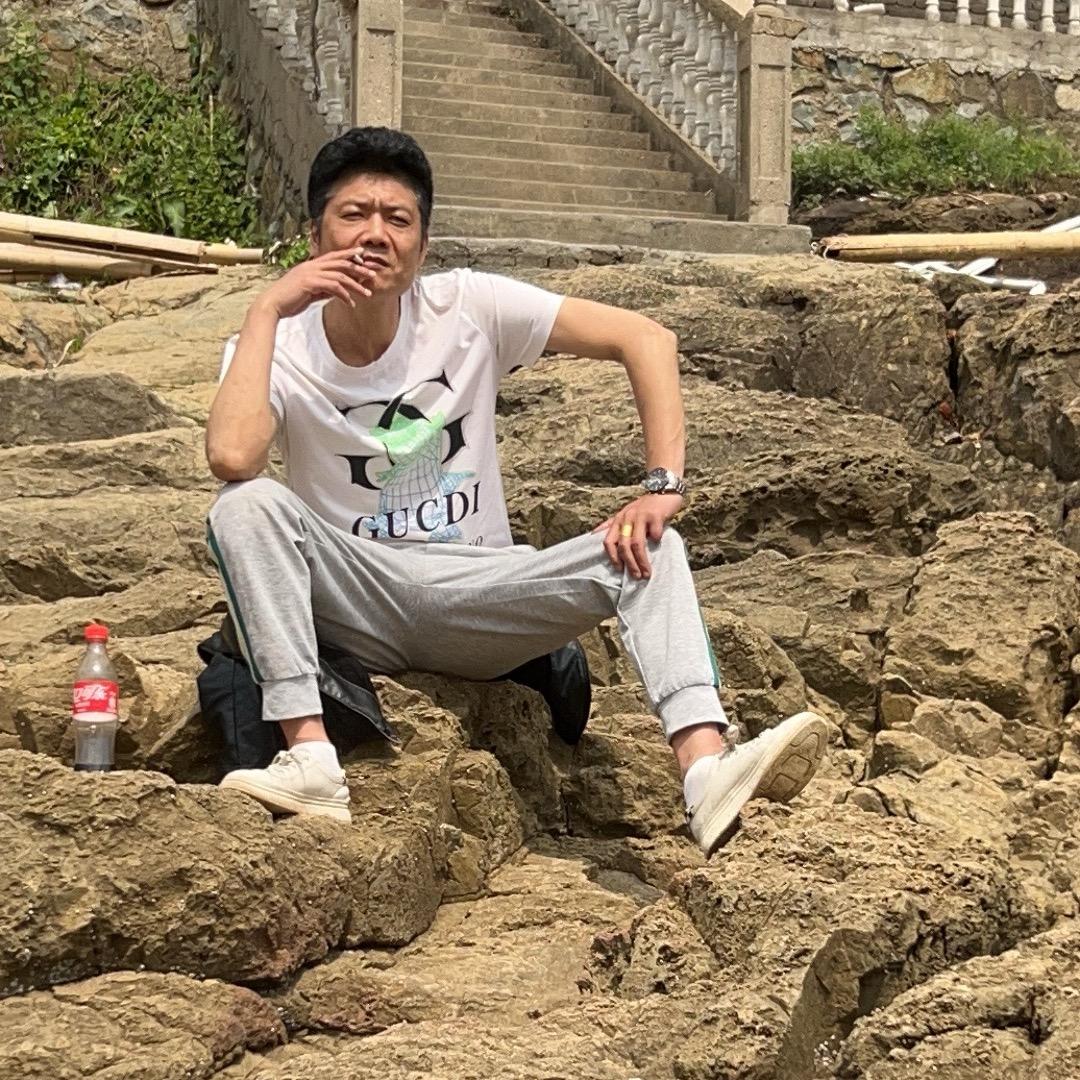 龍🐲哥