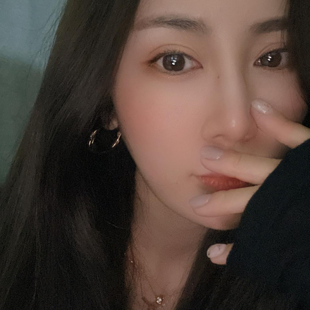 周依晨