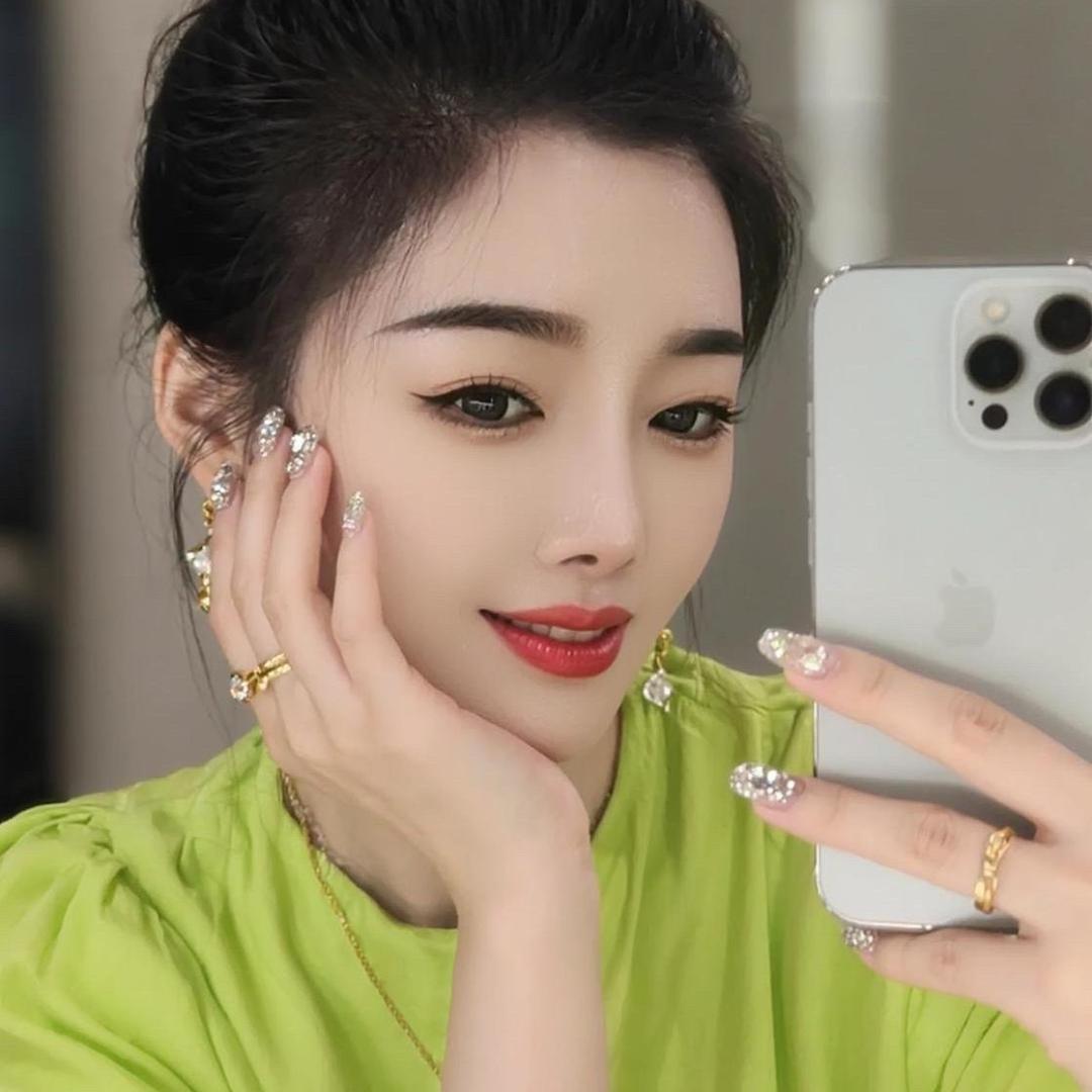 刘美美🌹