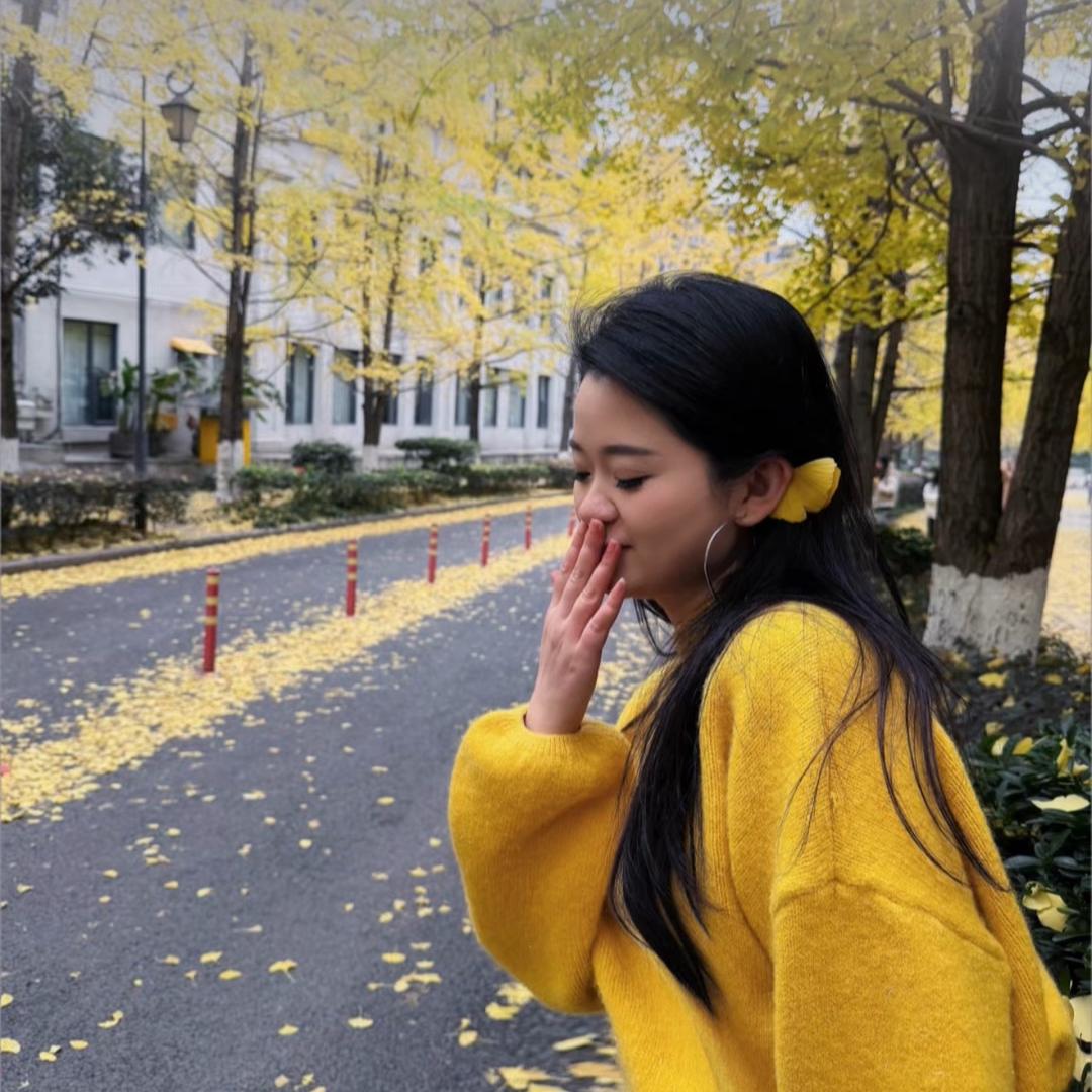 小窃喜🤭