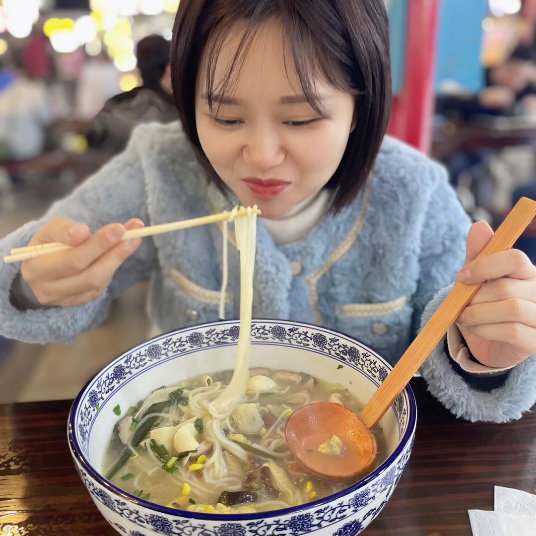 小孟