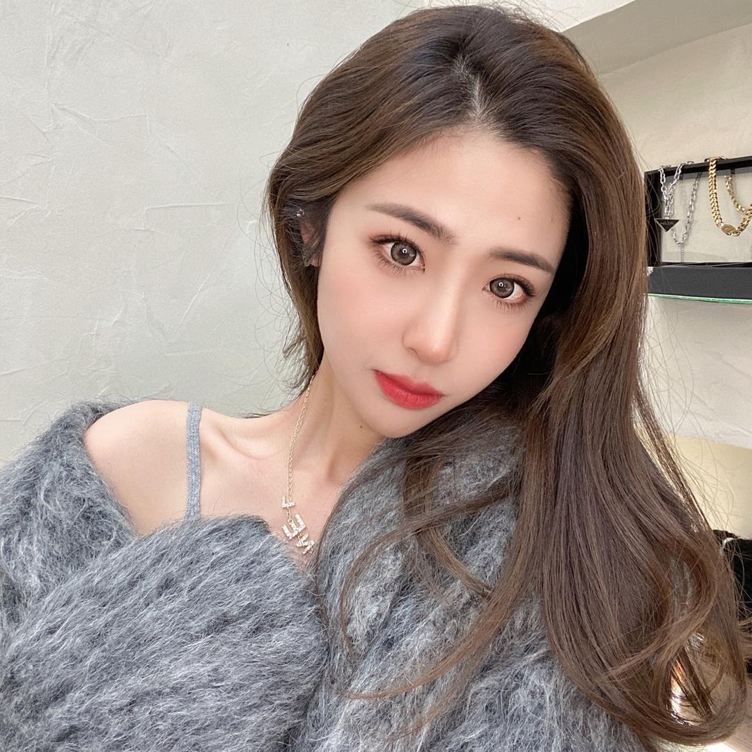 李俐臻