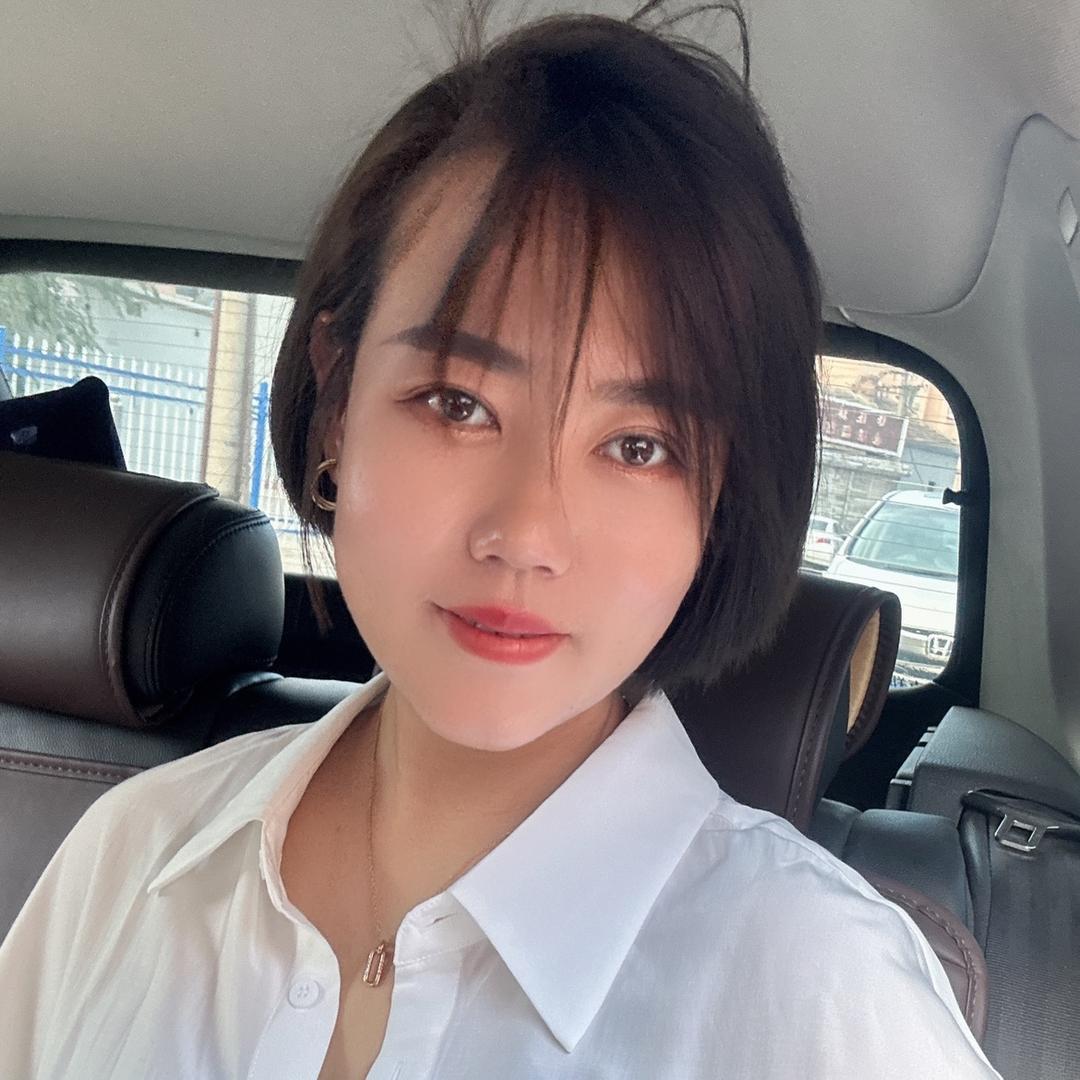 新娘跟妆芳姐