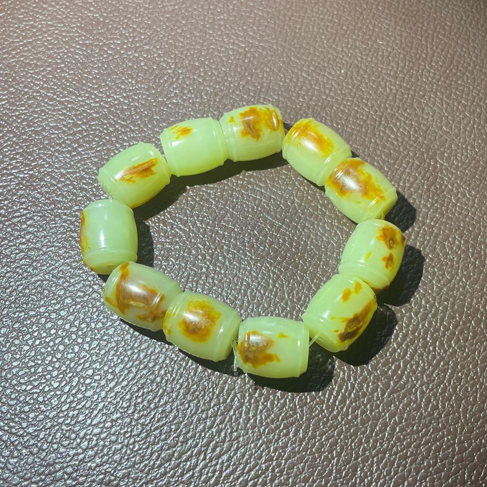 玉岩