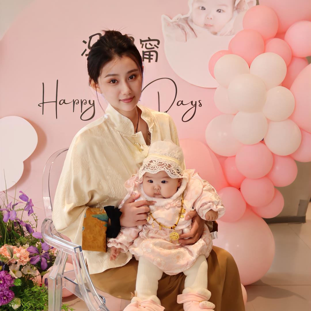 甯甯的美少女辣妈