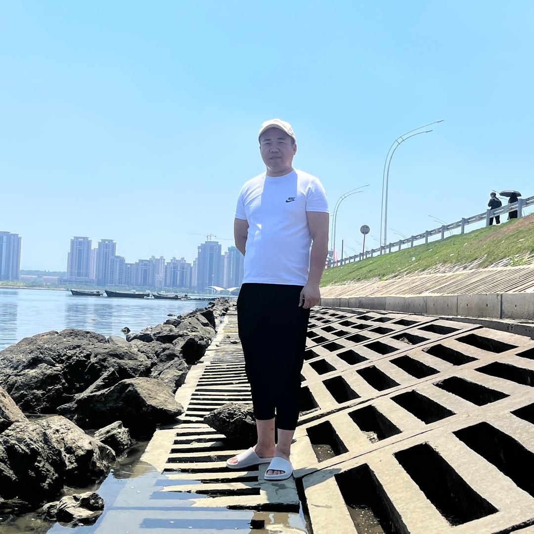 光伏发电《侯杰》