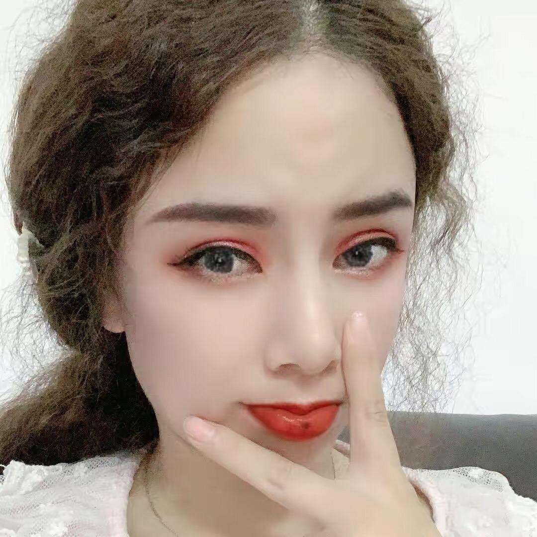 鸿姐和宝哥@抖音