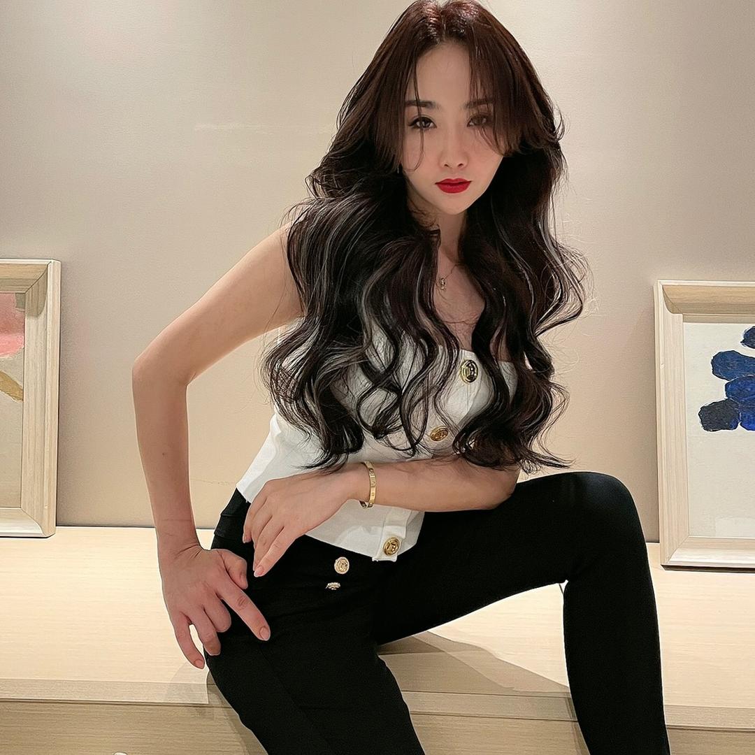 丽江风情斑鱼海鲜火锅