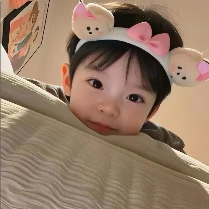李星云.