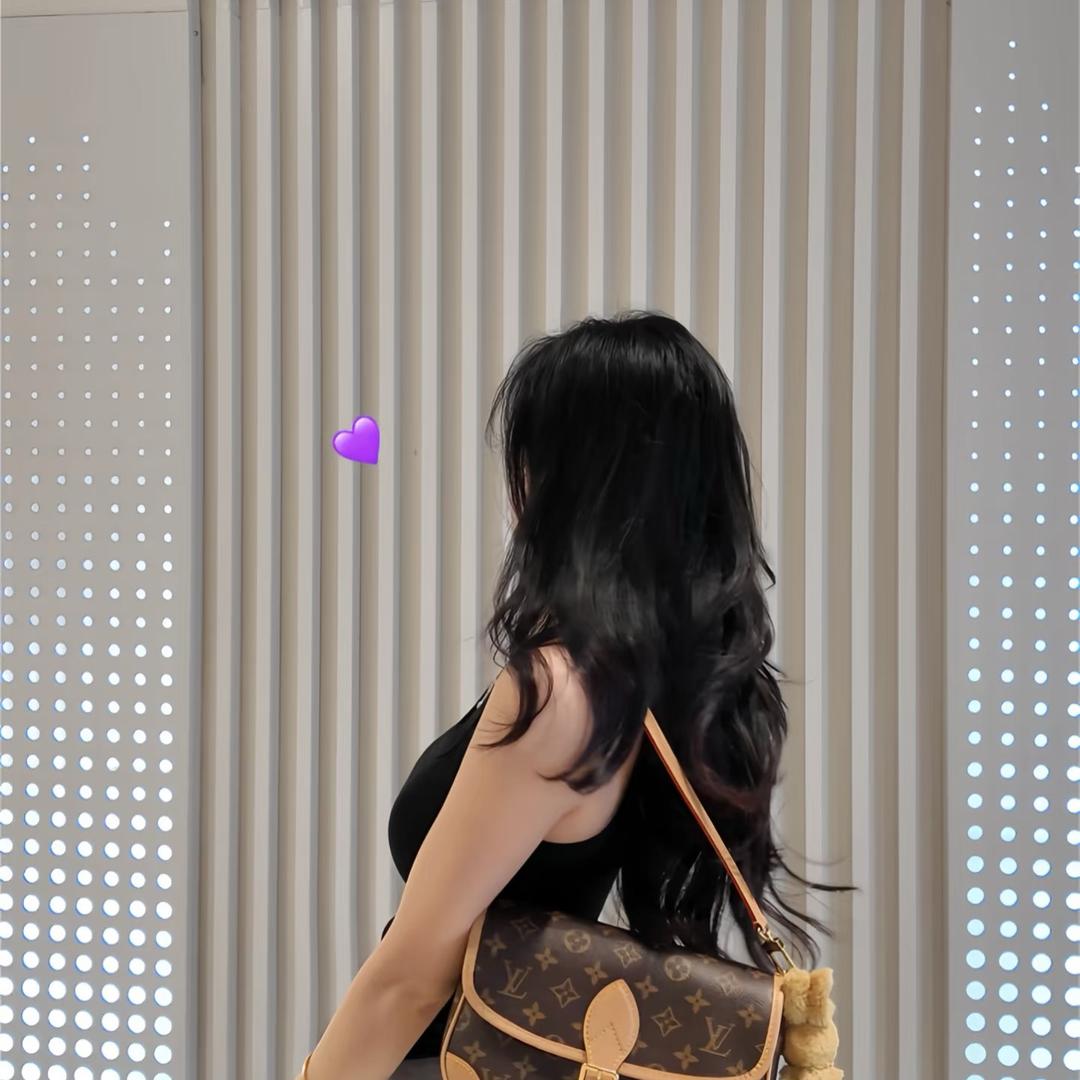 瑶瑶包包轻奢馆