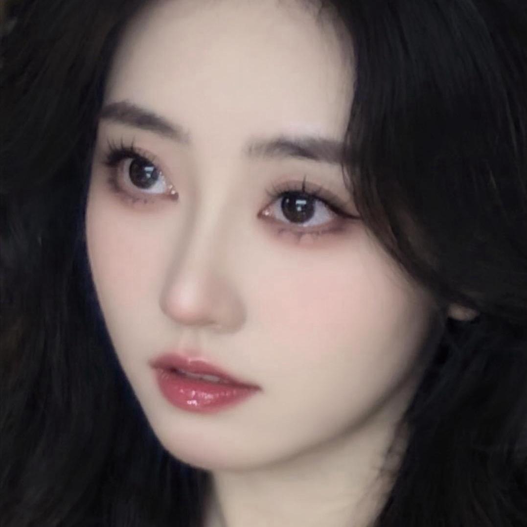 小梨不吃冰🧊