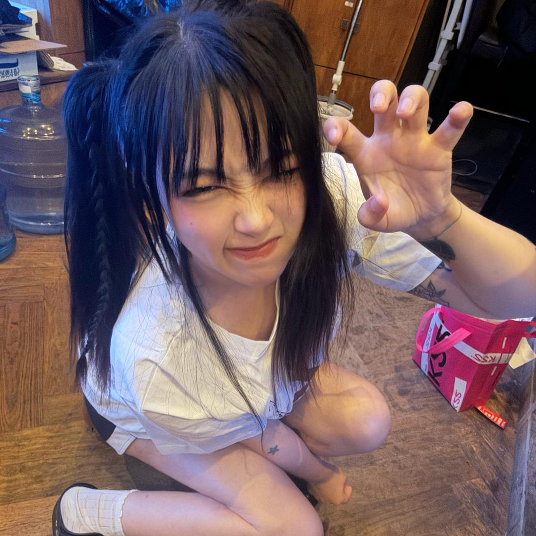 小五睡不醒🩵