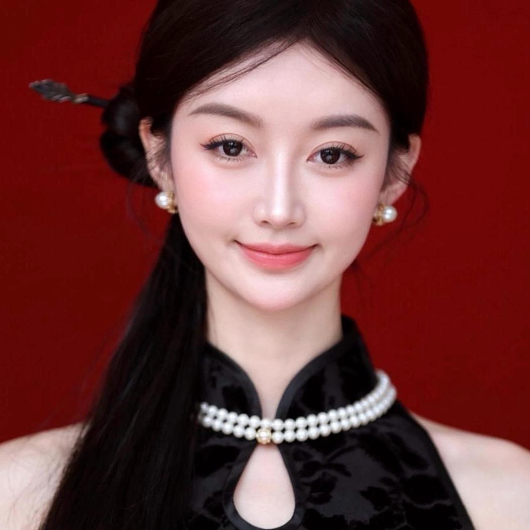 王小梅👑              ：