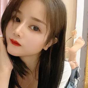 A,小鱿鱼🦀🍀🌸🌺