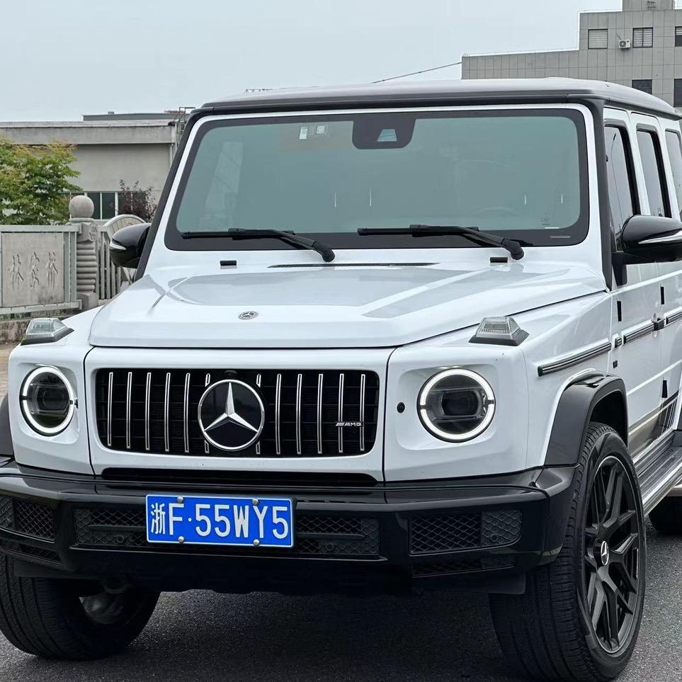 双赢服饰《蔡波》羽绒头舱