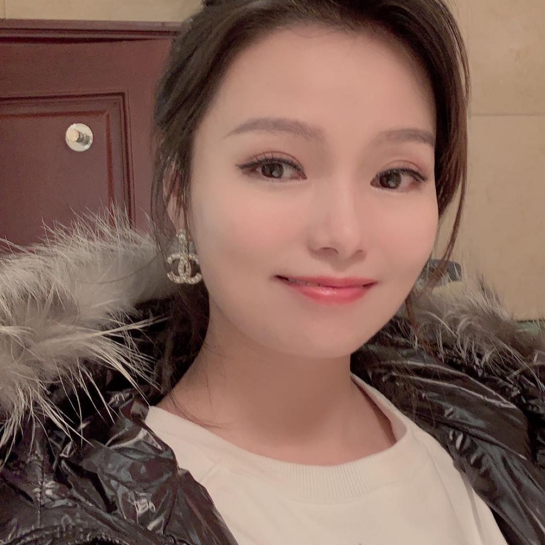 欣妈是自贸区老板娘