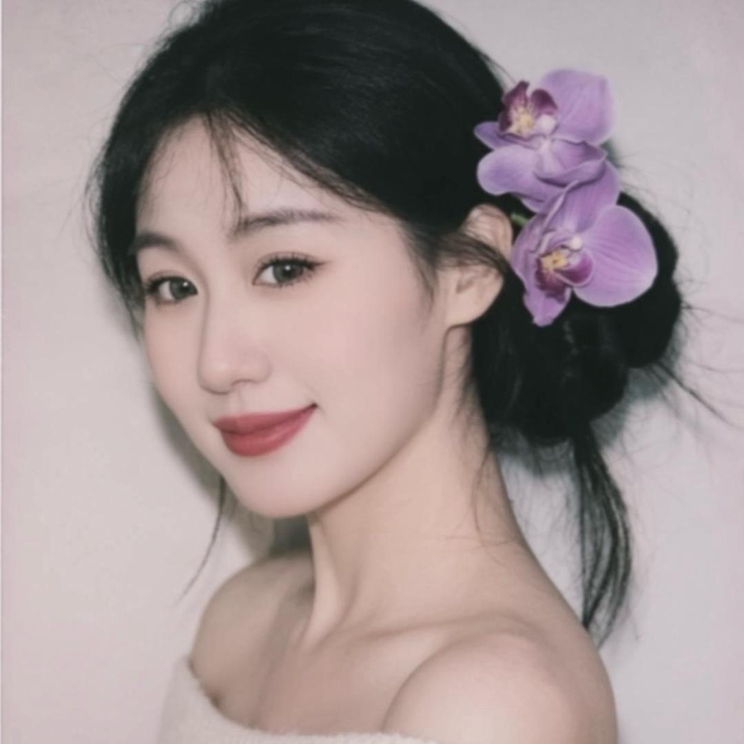 菲 菲🧚‍♀️