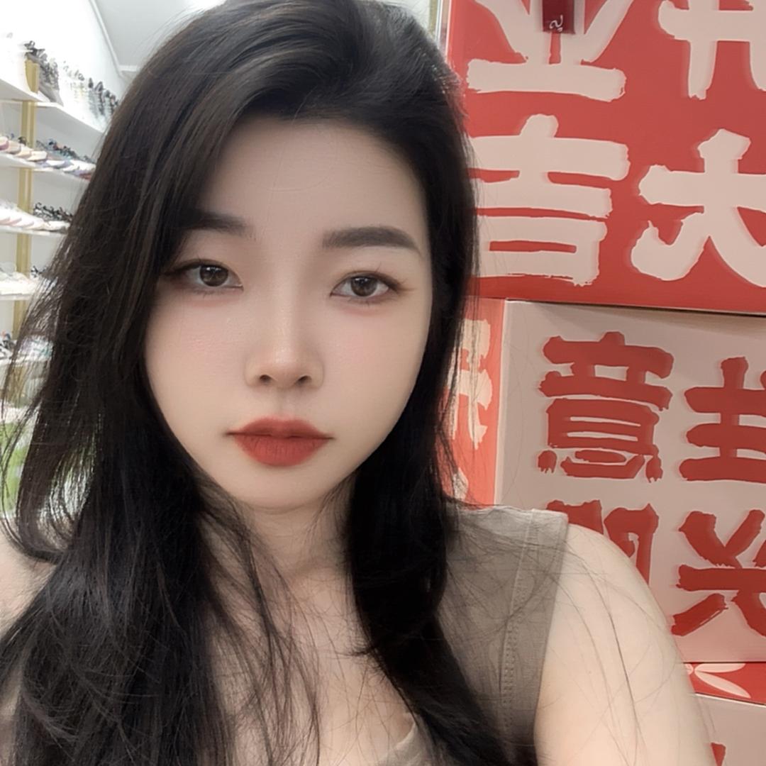 惠东县大岭新靓点鞋店