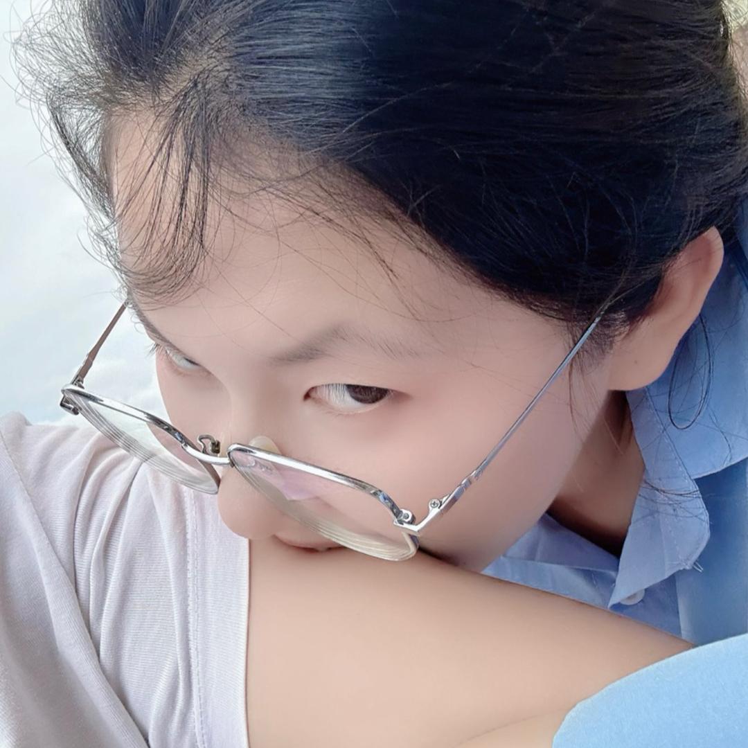 姜姜加玲
