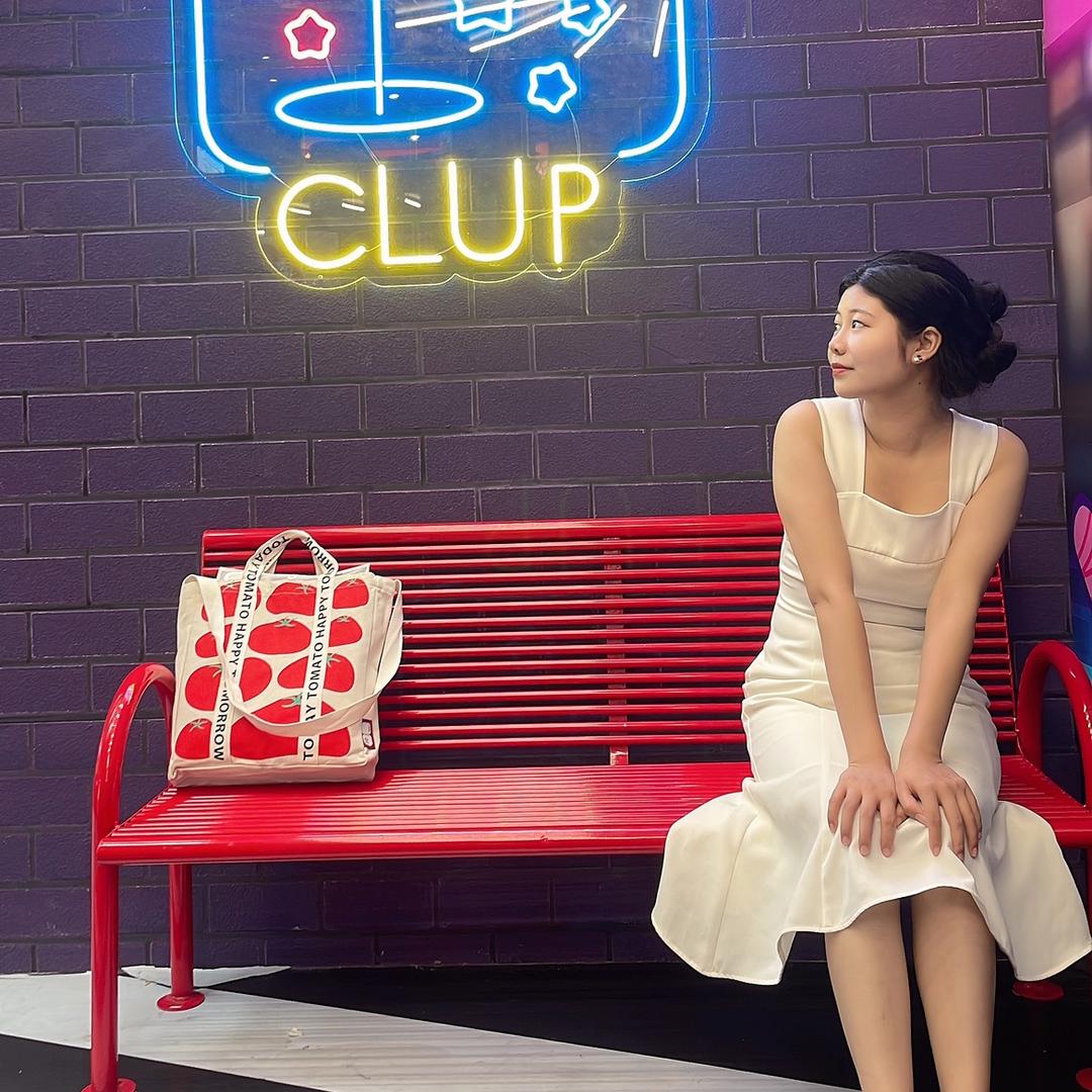 跟着晓晓～吃喝玩乐