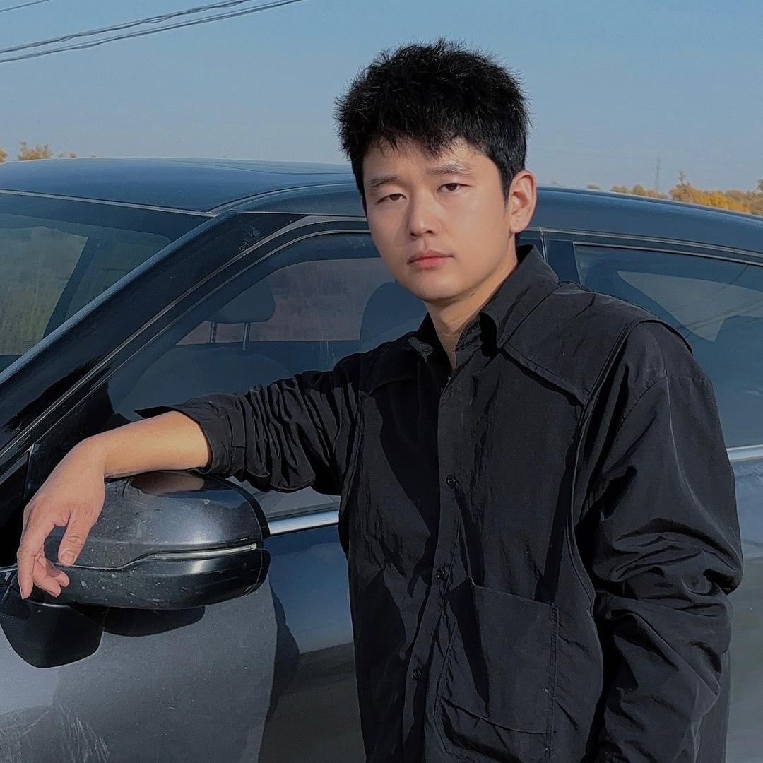 库尔勒烫发王子