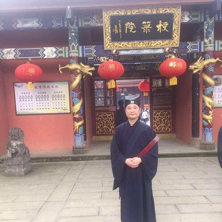 上清敏杰
