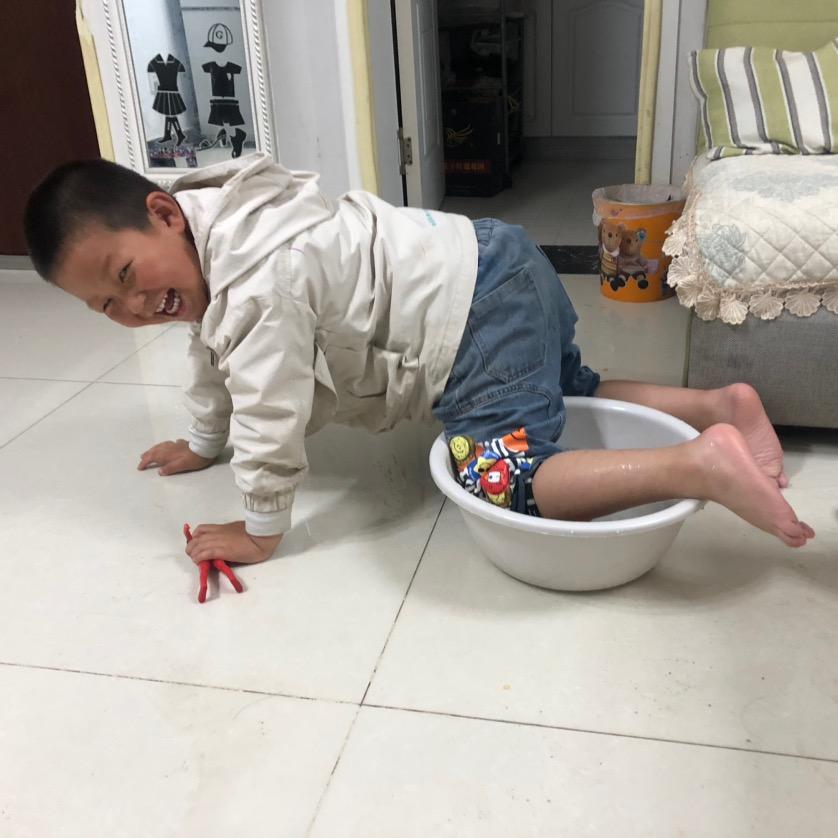 奋起的巧巧
