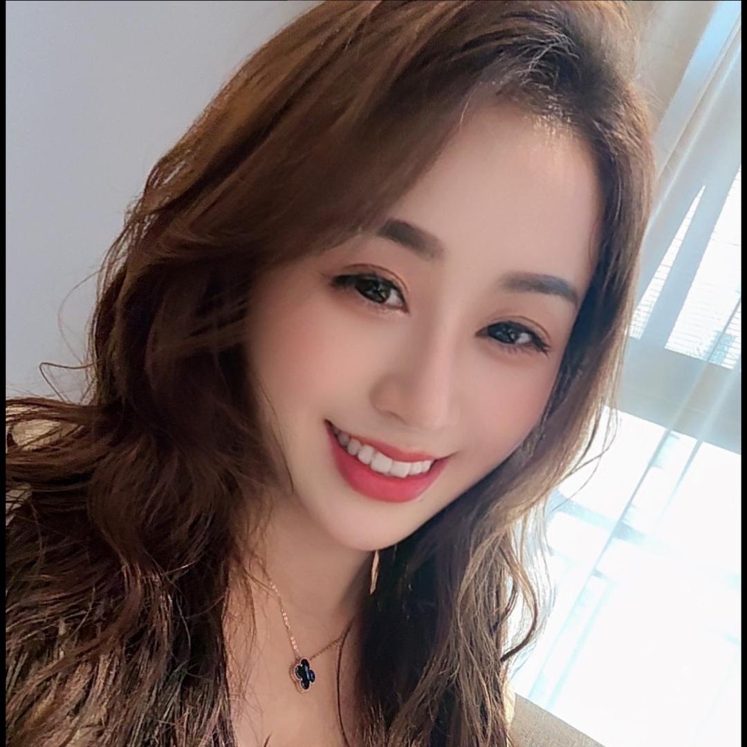 定制肖美女