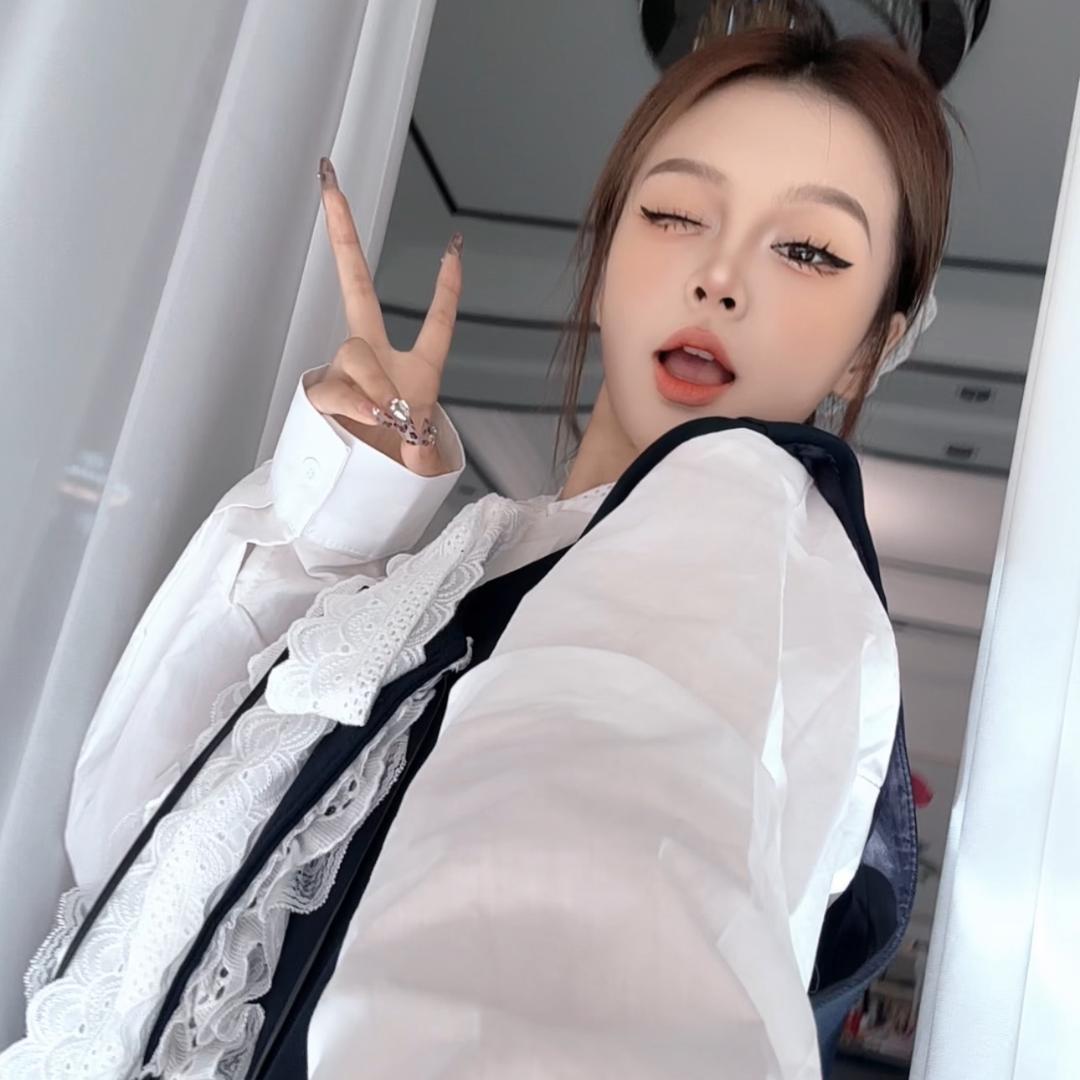 糕冷小卓