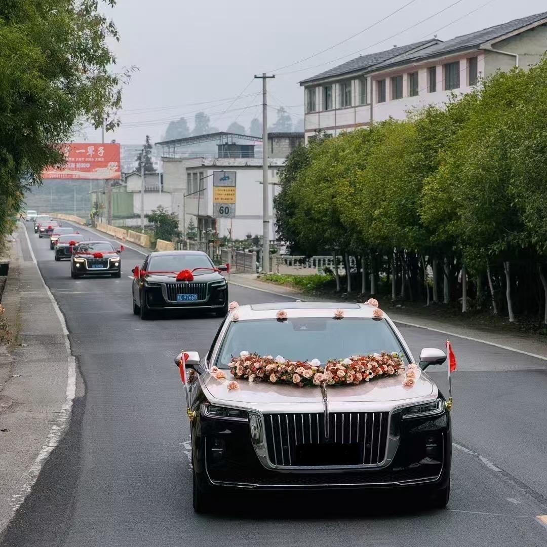遵义真鑫名车（汽车收售 租赁）
