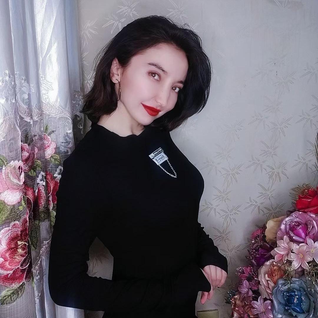 Arzu大码女装店